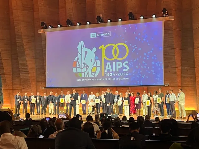 Olympische mediaveteranen gehuldigd op eeuwfeest AIPS